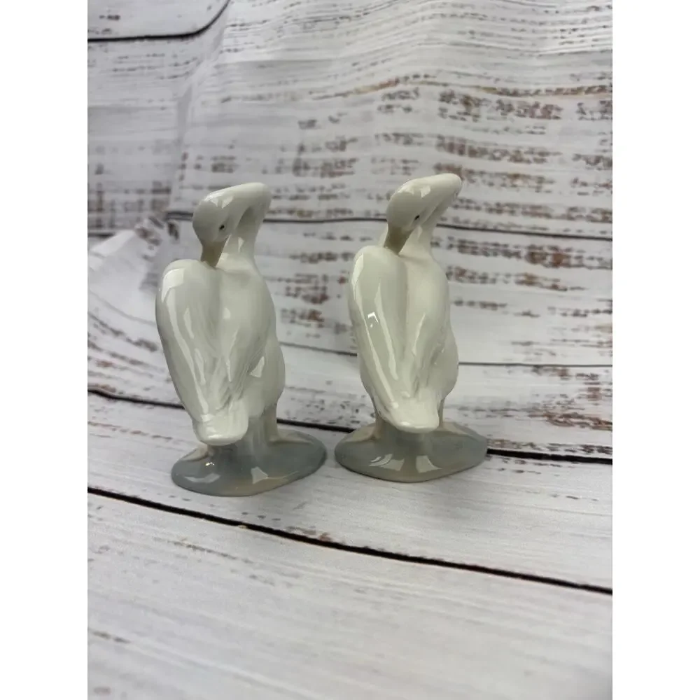 Vtg Lladro (2) Little Duck #4553 (Preening White Goose) Porcelain Figurine
